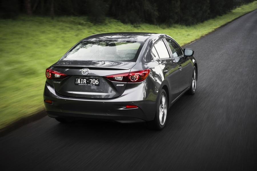  Mazda3 SP25 Astina Sedan (BM) 2016 года  (AU) (фото 21 из 56)